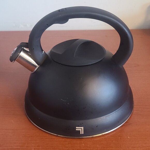 STOVE TOP WHISTLING KETTLE Black - Picture 1 of 6